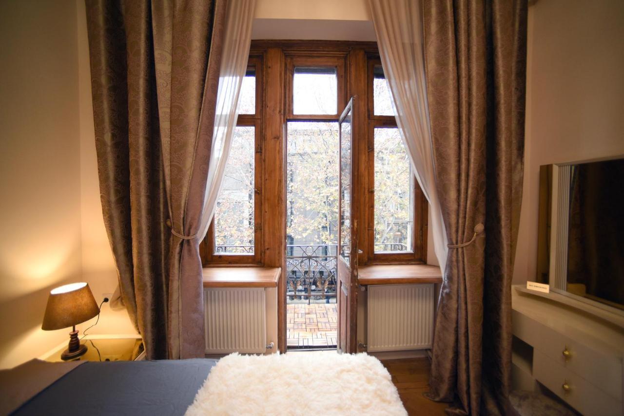 City Lux Hotel Tbilisi Eksteriør bilde