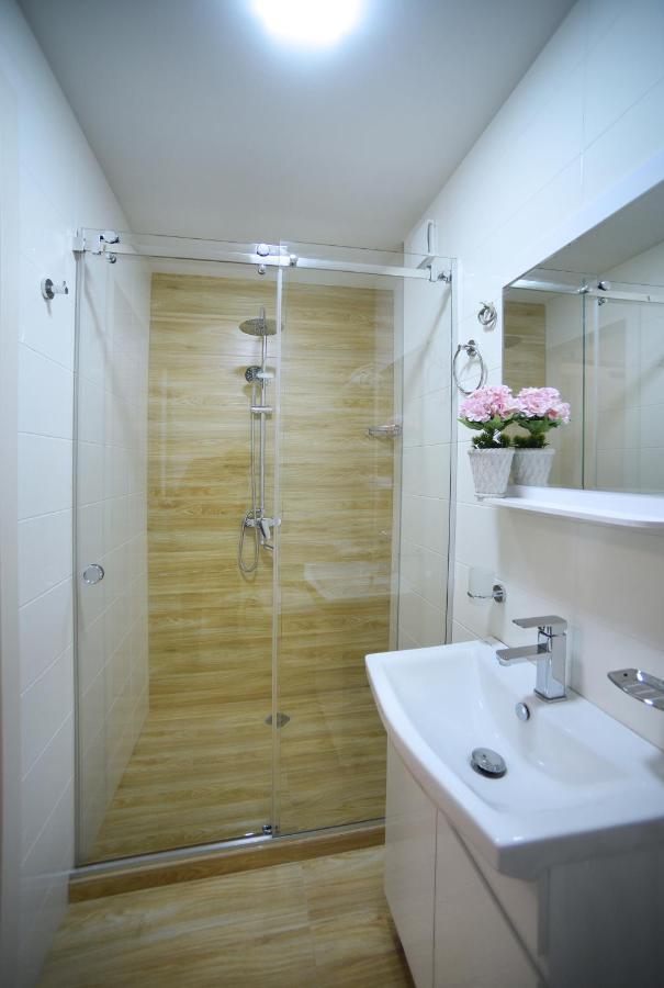 City Lux Hotel Tbilisi Eksteriør bilde